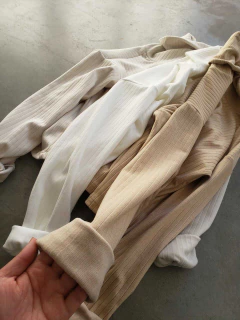 PACK X 3 - Remera IRIS (info y stock disponible debajo de foto)