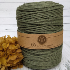 Hilo 100% Algodón. Verde Oliva. 1 kilo
