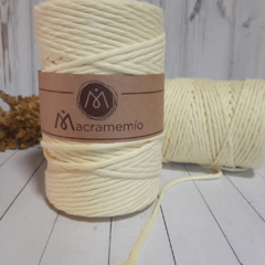 Hilo 100% Algodón. Amarillo BB