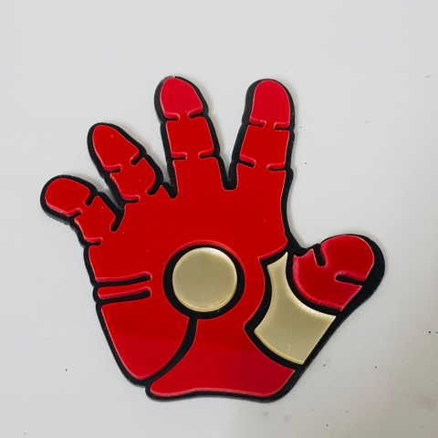 Aplique Mão Homem de Ferro (8cm)