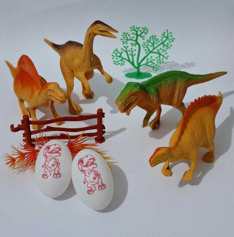 Kit de Dinossauros + Acessórios - comprar online