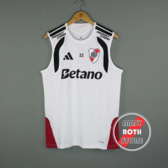 musculosa de entrenamiento 2026 2027