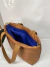 Bolsa Puffer Tote Marron Matelassê com Zíper Pacta - loja online