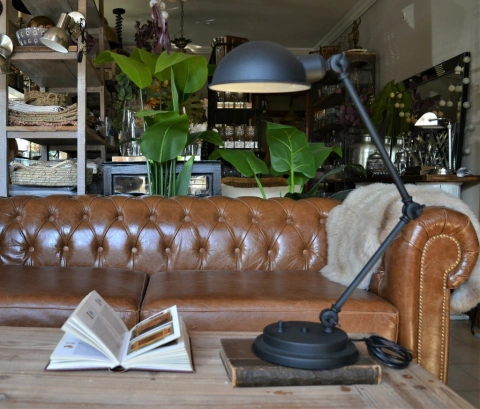 Lámpara Negra Texturada De Escritorio Mesa Iluminación Industrial Articulado