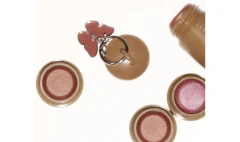 Preorder // RHODE - FLUTTER CHARM - tienda online