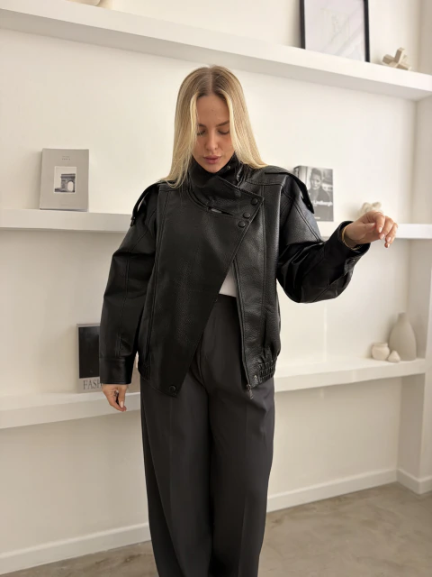 Campera Ecocuero ZARA