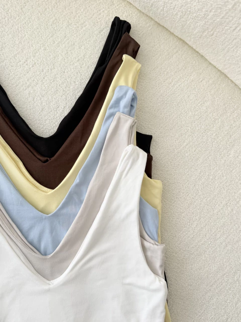 Musculosa CORTE V Soft - comprar online