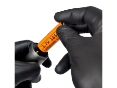 Pen Genesis - Preta na internet