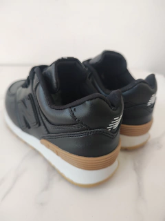 ZAPATILLAS NEW CORDON NEGRAS en internet