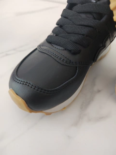 ZAPATILLAS NEW CORDON NEGRAS - Waikiki Babys