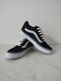 ZAPATILLAS OLD SKOOL - 35 al 44