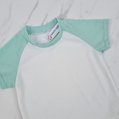 REMERA CROP RANGLAN MANGAS VERDES - comprar online