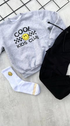 BUZO GRIS SMILE COOL KIDS en internet