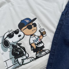 REMERA OVER NATURAL SNOOPY - comprar online