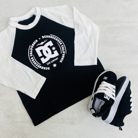 CAMISETA RANGLAN D.C. - BEIGE - comprar online