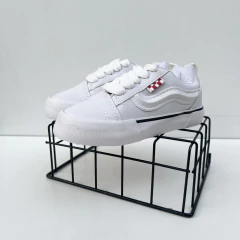 ZAPATILLAS OLD KNU ECOCUERO BLANCA