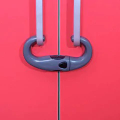 Imagen de BABY INNOVATION TRABA ARMARIOS FORMA DE “C” PARA MANIJAS 182