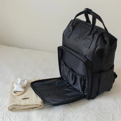 LAS FLORITAS MOCHILA MATERNAL PARIS NEGRO en internet