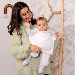 LAS FLORITAS MANTA FLEECE BLANCO - comprar online