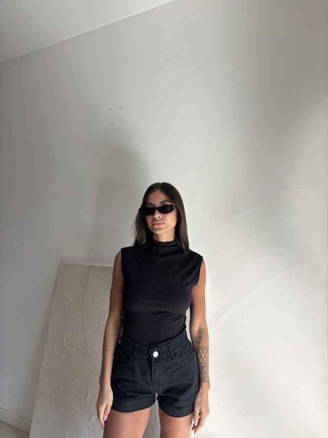 SHORT DOB BLACK — imagen 14