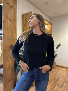 Sweater Margot negro en internet