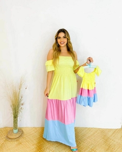 Vestido 3 Marias colorido Mãe e filha