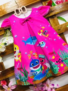 Vestido Baby Shark pink laço infantil