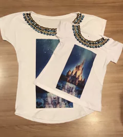 T shirt castelo disney fundo mãe e filha