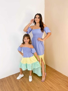 Vestido 3 Marias colorido mãe e filha