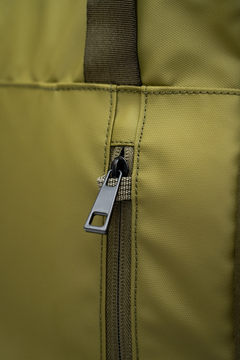 MOCHILA MATERA ATENEA VERDE en internet