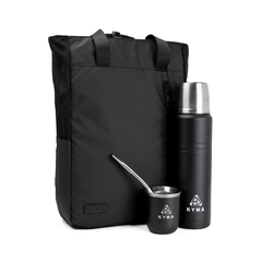 Mochila Matera Kyma Mykonos Negra portanotebook laptop Un mate Calidad Stanley