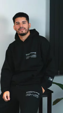 HOODY IT´S - comprar online