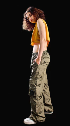 Pantalón MOM- DARK FUTURE - Yo te Importo 