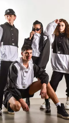 Imagen de ANORAK BLACK & WHITE