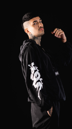 ANORAK DRAGÓN BLACK