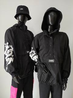 ANORAK DRAGÓN BLACK en internet
