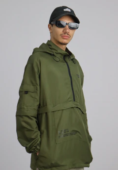 Jaqueta Corta Vento Anorak Camaleão Urbano Capuz Musgo