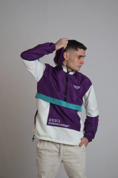 Jaqueta Corta Vento Anorak Camaleão Urbano Capuz Roxo/Offwhite