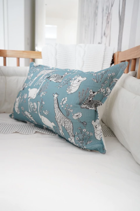 ALMOHADÓN CLOYNE - comprar online