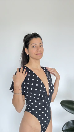 BODY- CRISTINA - lunares