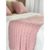 Peseira Tricot Rose Ava na internet