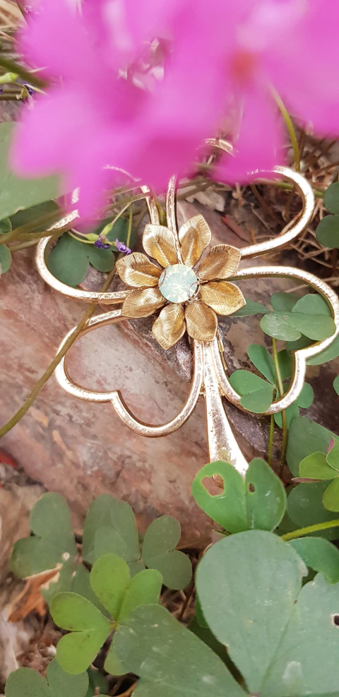 Prendedor Gems Unique - comprar online