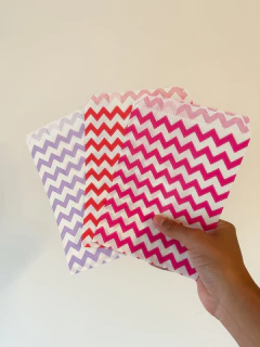 Sobre de papel zigzag. 13x17,5 cms. Precio por unidad - comprar online