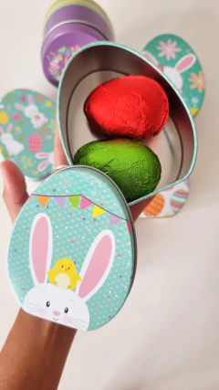 Latas con conejitos. Medida 9x11x4,5 cms. Precio por unidad. en internet