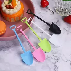 Cucharas con forma de pala. Pack x 10 unidades.