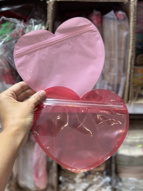 bolsa con cierre hermético corazón. Precio por unidad.