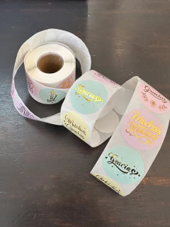 Rollo de stickers “Gracias” x 500 unidades. - comprar online