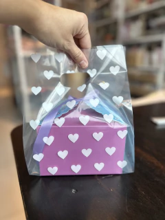 Bolsa riñón con fuelle lateral transparente con corazones. Precio por unidad. - tienda online