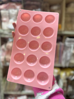 Molde de silicona media esfera de 4 cms. en internet