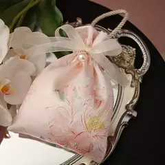 Bolsa de tela de saten. Varios colores disponibles. Precio por unidad. - Capkelitos